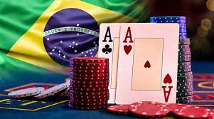 Tim dukungan asentogel berbahasa Indonesia siap membantu pengguna 24/7
